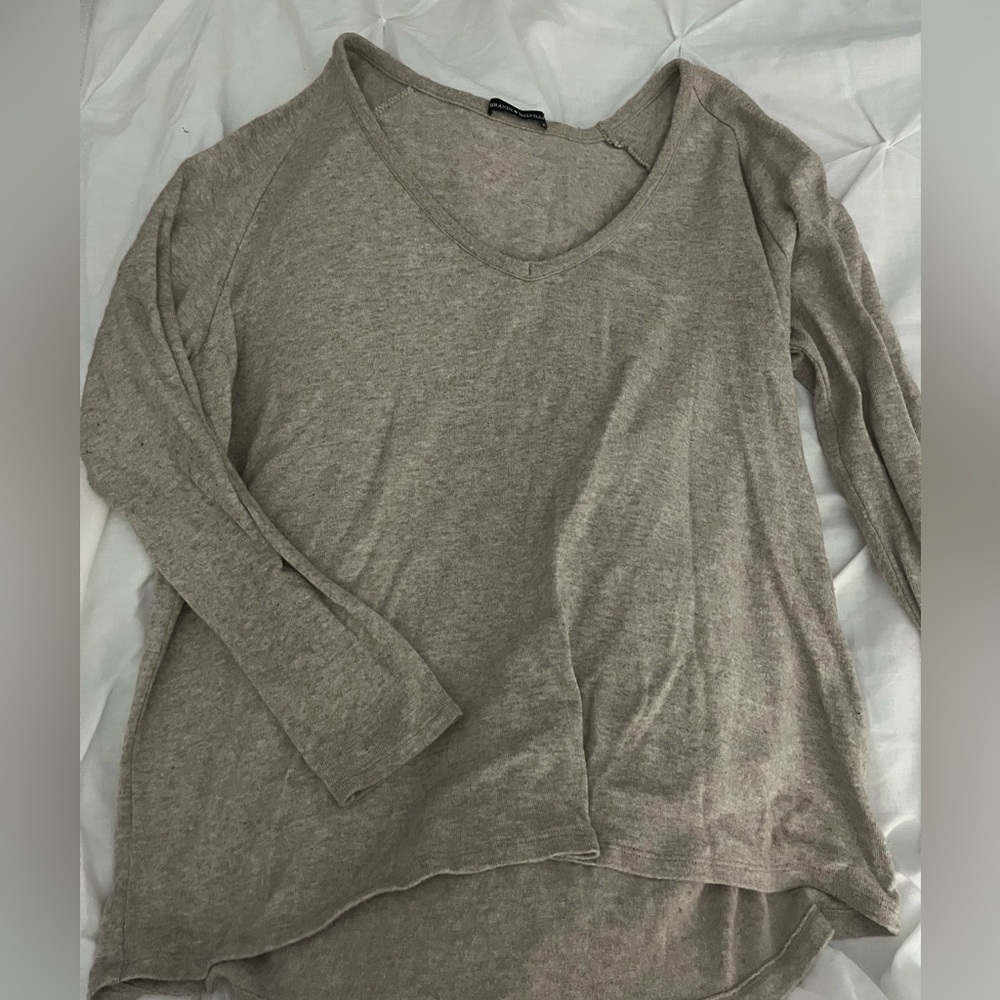 BRANDY MELVILLE LONG SLEEVE